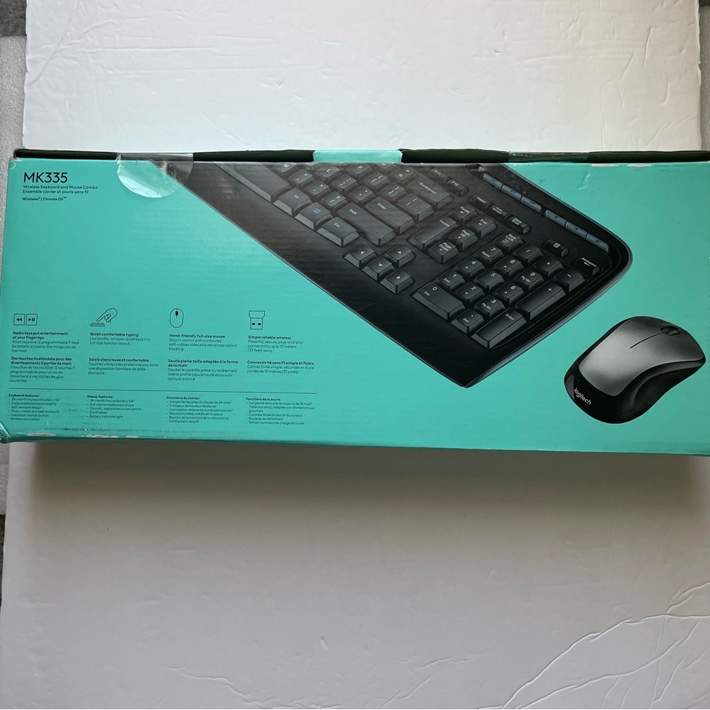 Logitech‎ MK335 Wireless Keyboard and Mouse Set - Black - Picture 4 of 9